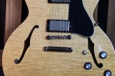Gibson ES-335 Figured Antique Natural-1.jpg